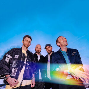 Coldplay: The Band That Borrowed Its Name and Wrote “Yellow” Under the Stars