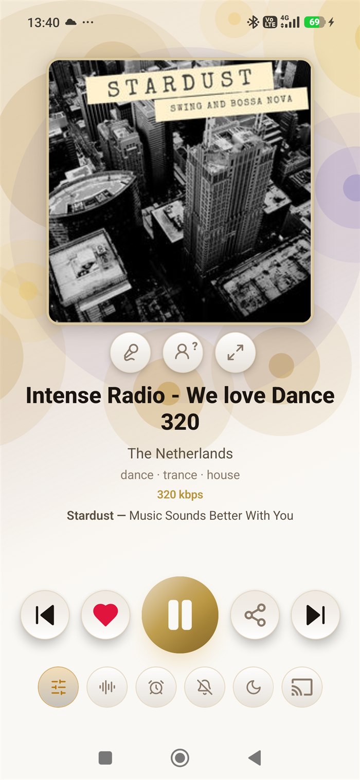 Kalisha radio player screen